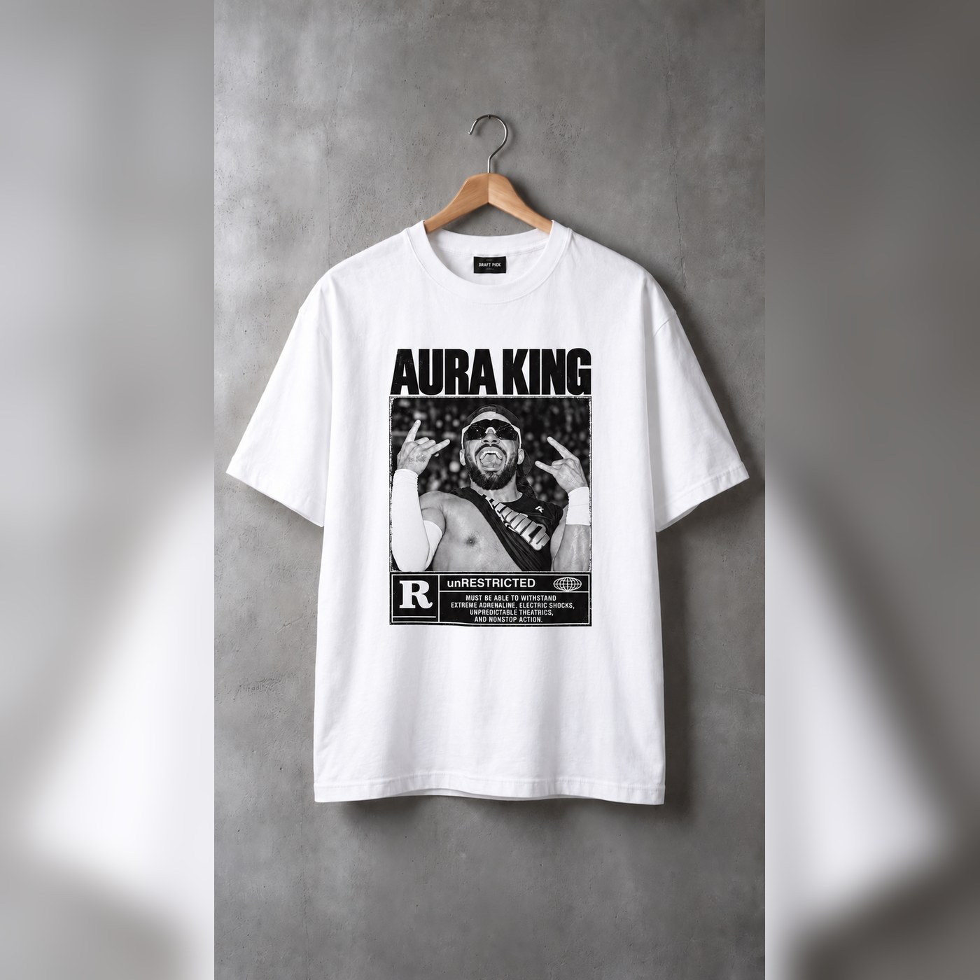 Aura King Tee graphic tee
